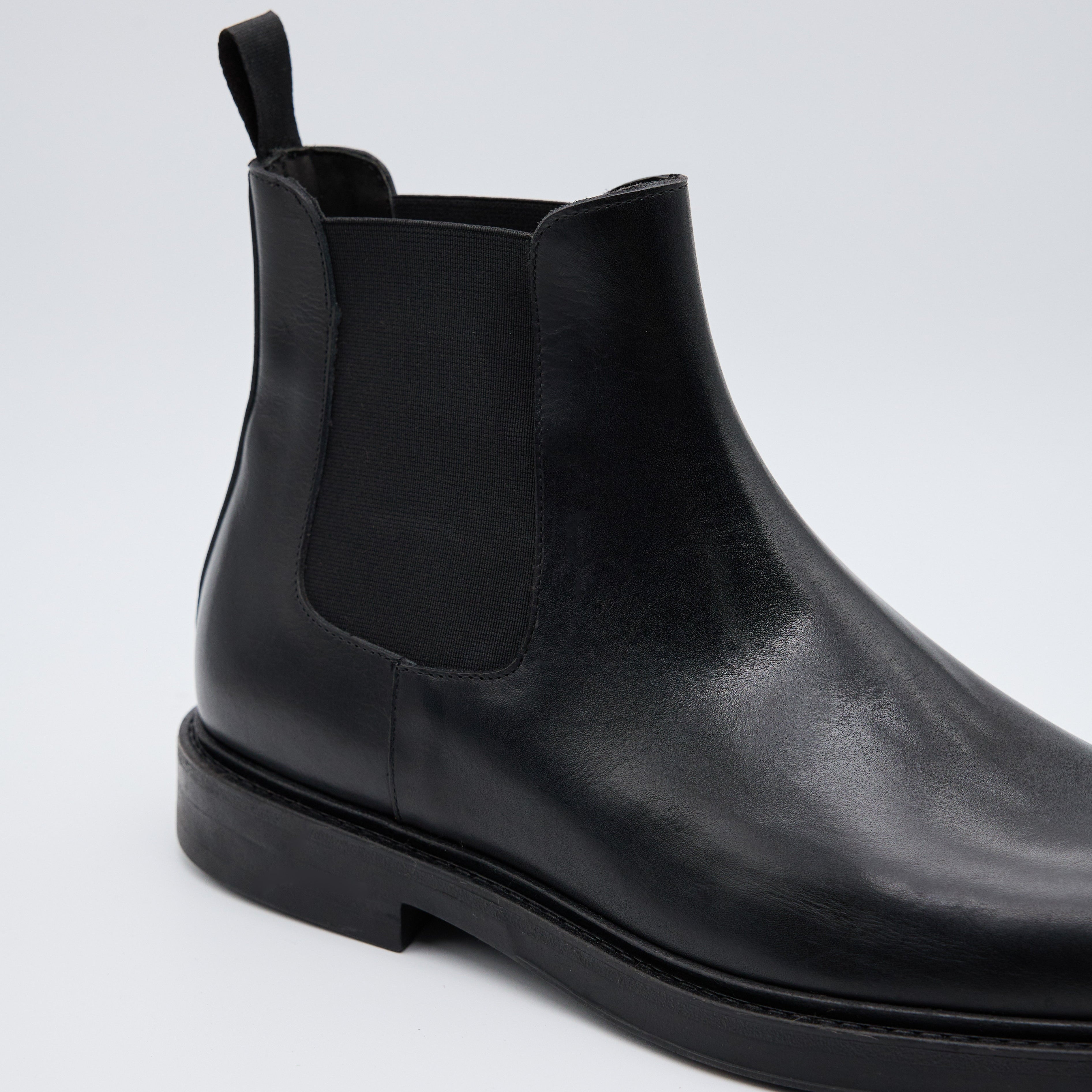 Beatles Elastico in Pelle Nera