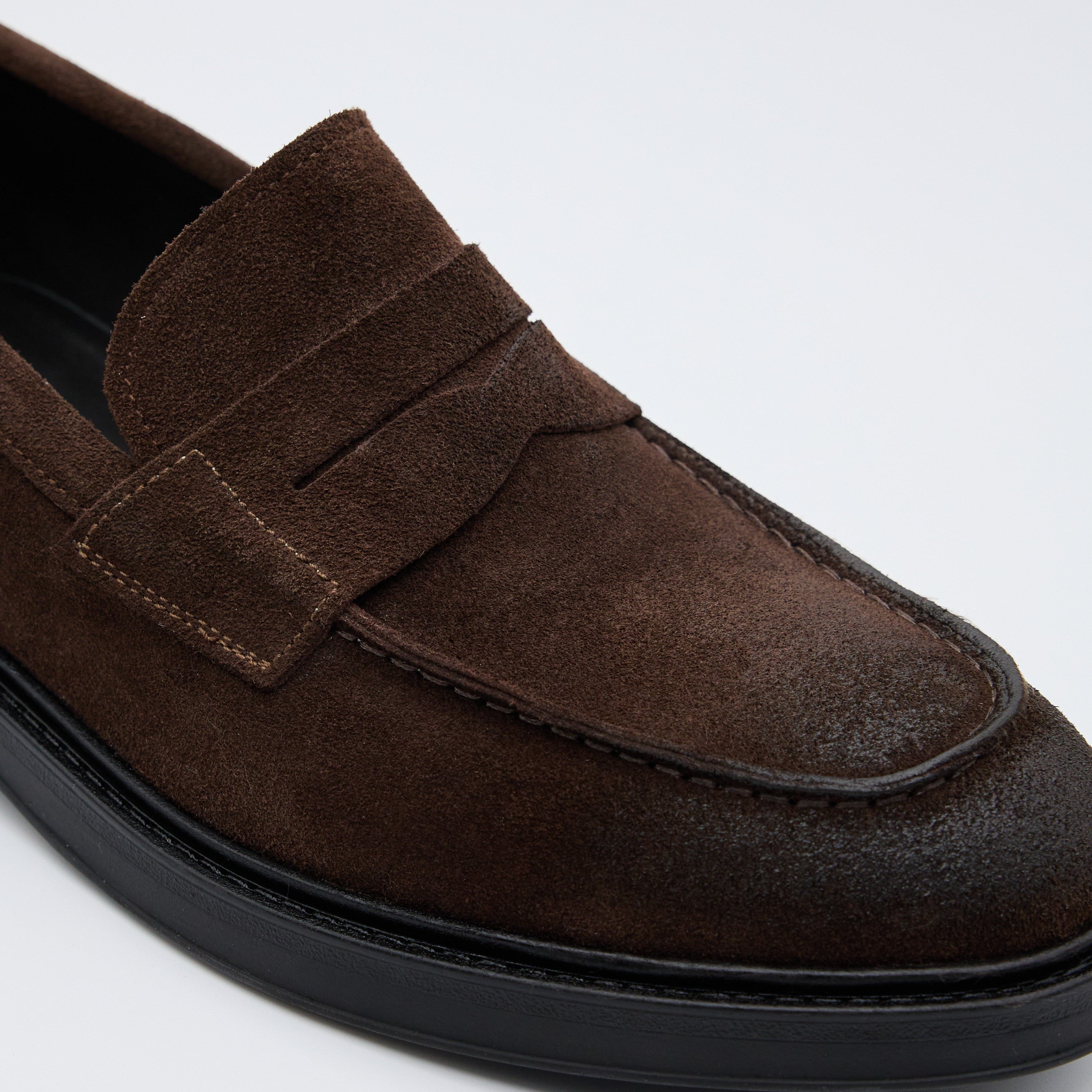 Mocassino in Camoscio Marrone con Mascherina